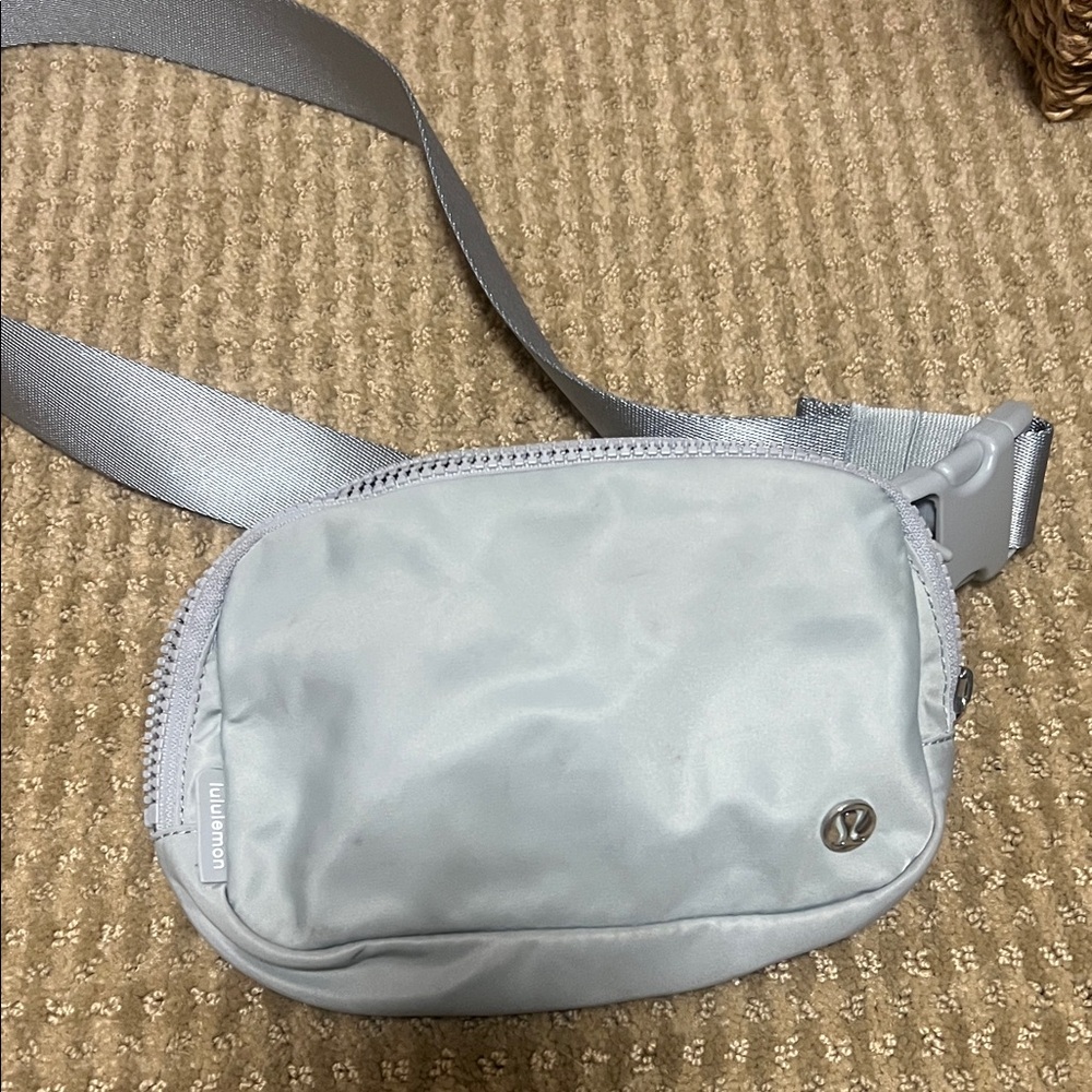 lululemon athletica Gray Mini Bag